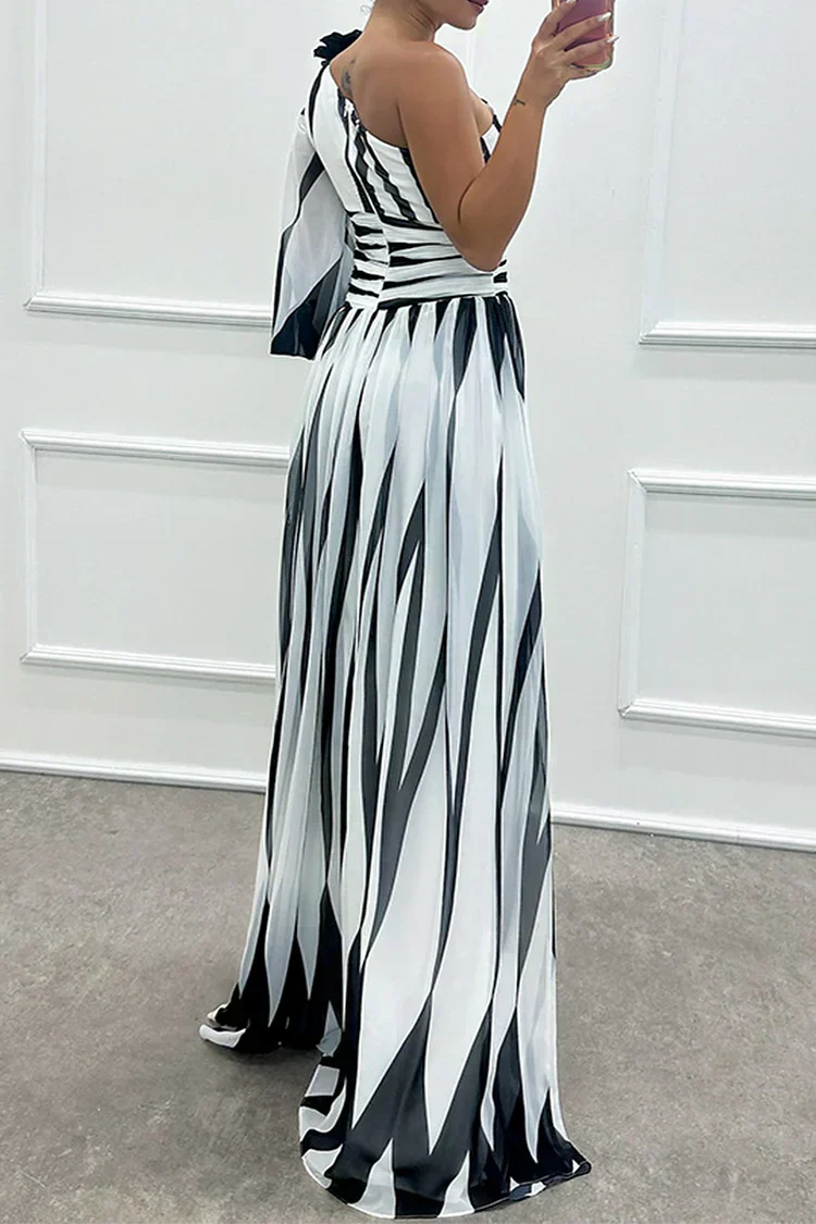 Shiloh - Elegancka Sukienka Maxi w Paski z Jednym Ramiączkiem