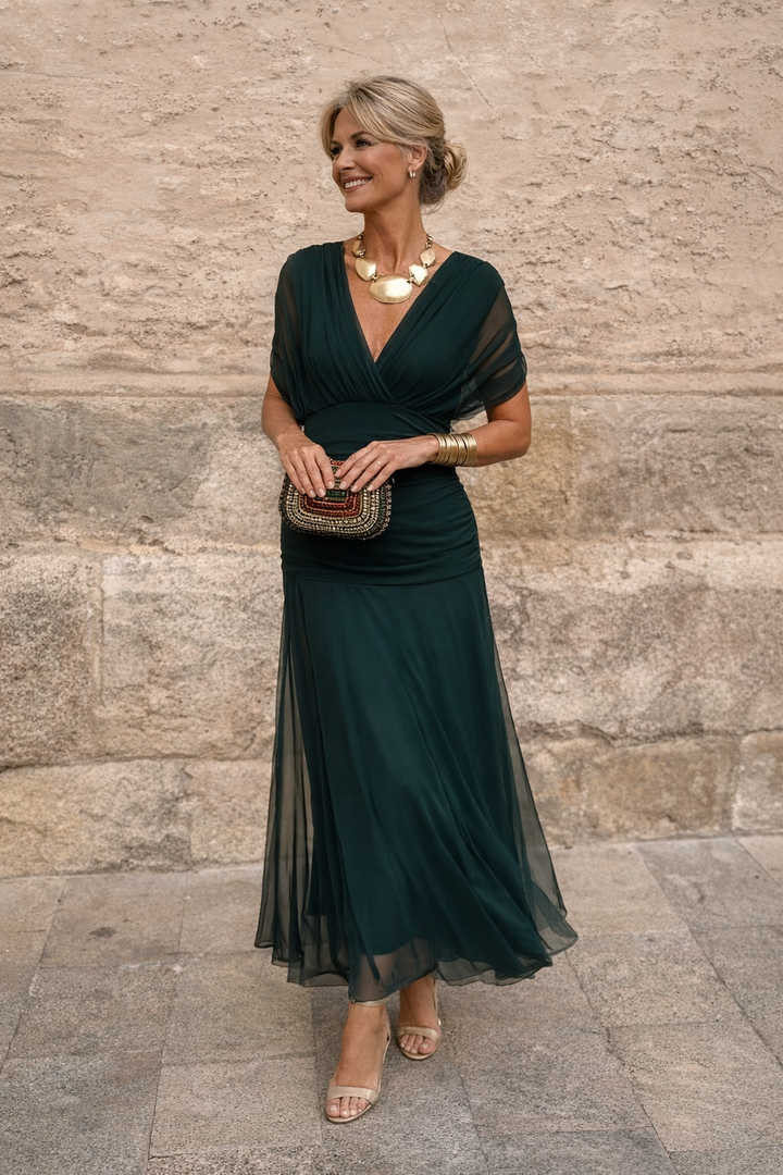 Elegancka Sukienka Maxi na Przyjęcie z Dekoltem w Serek