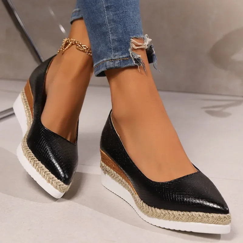 Filomena – Eleganckie koturny z noskiem w szpic