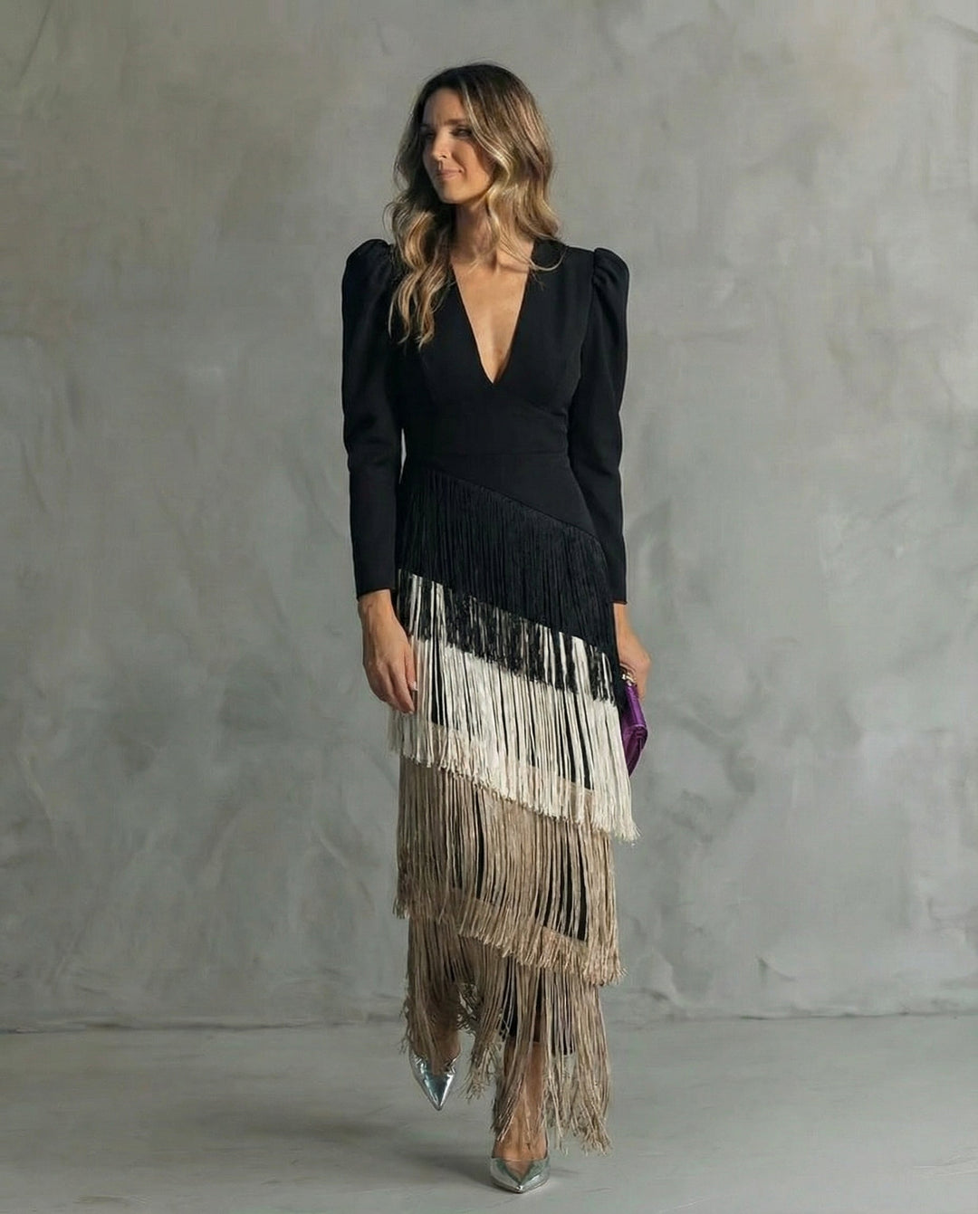 Clara™ | Elegancka Sukienka Midi z Frędzlami