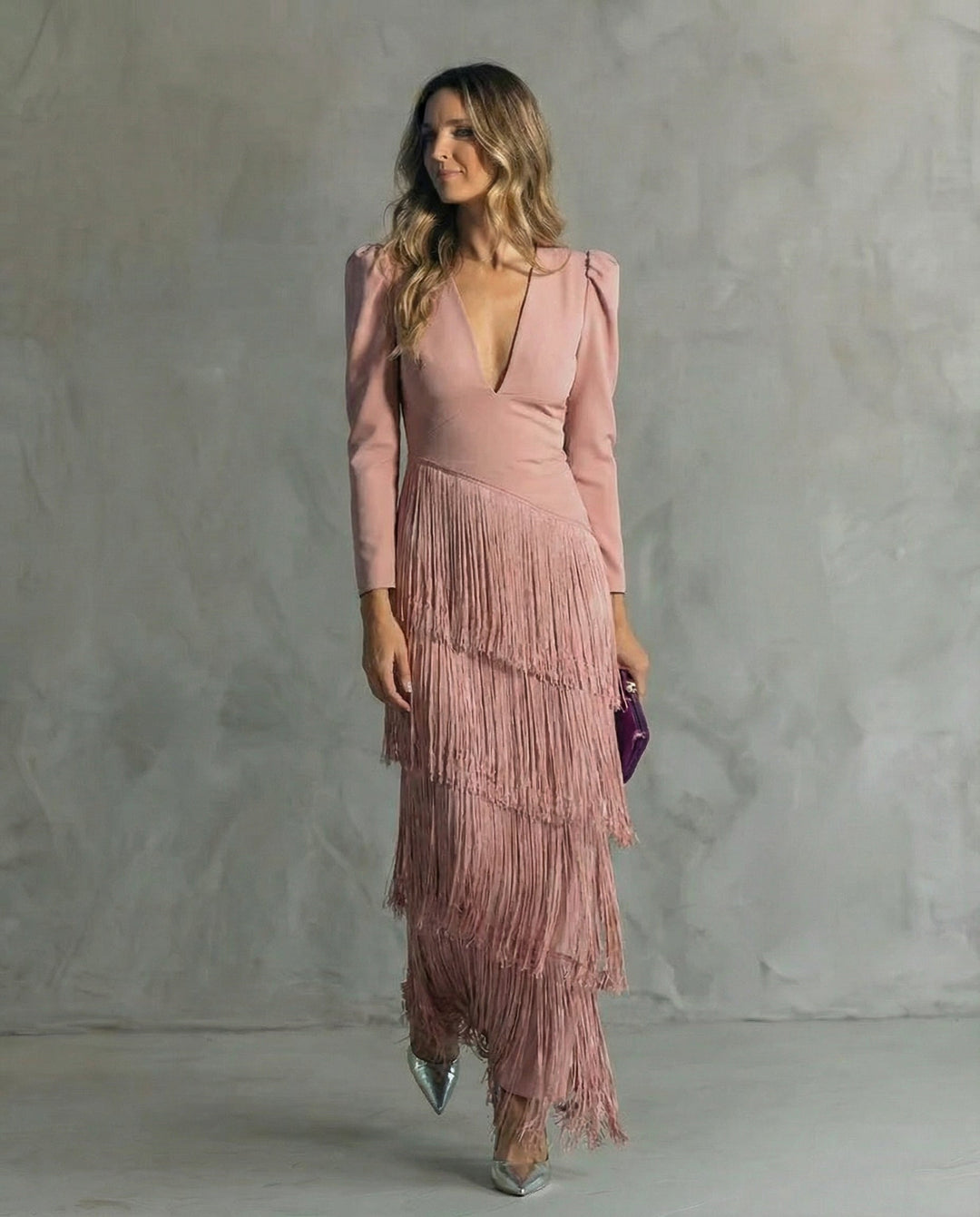 Clara™ | Elegancka Sukienka Midi z Frędzlami